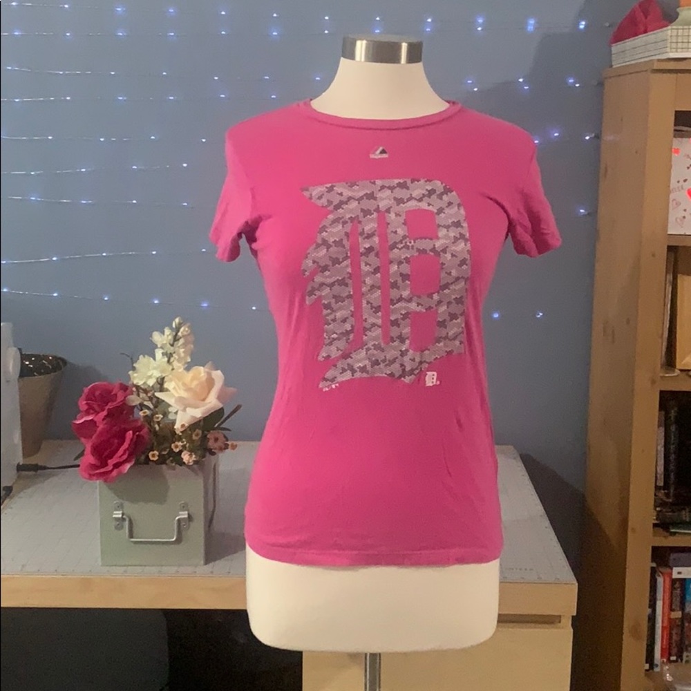 Pink Snakeskin Tigers Tee A054